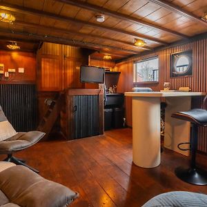 Kamer met een King Size Bed